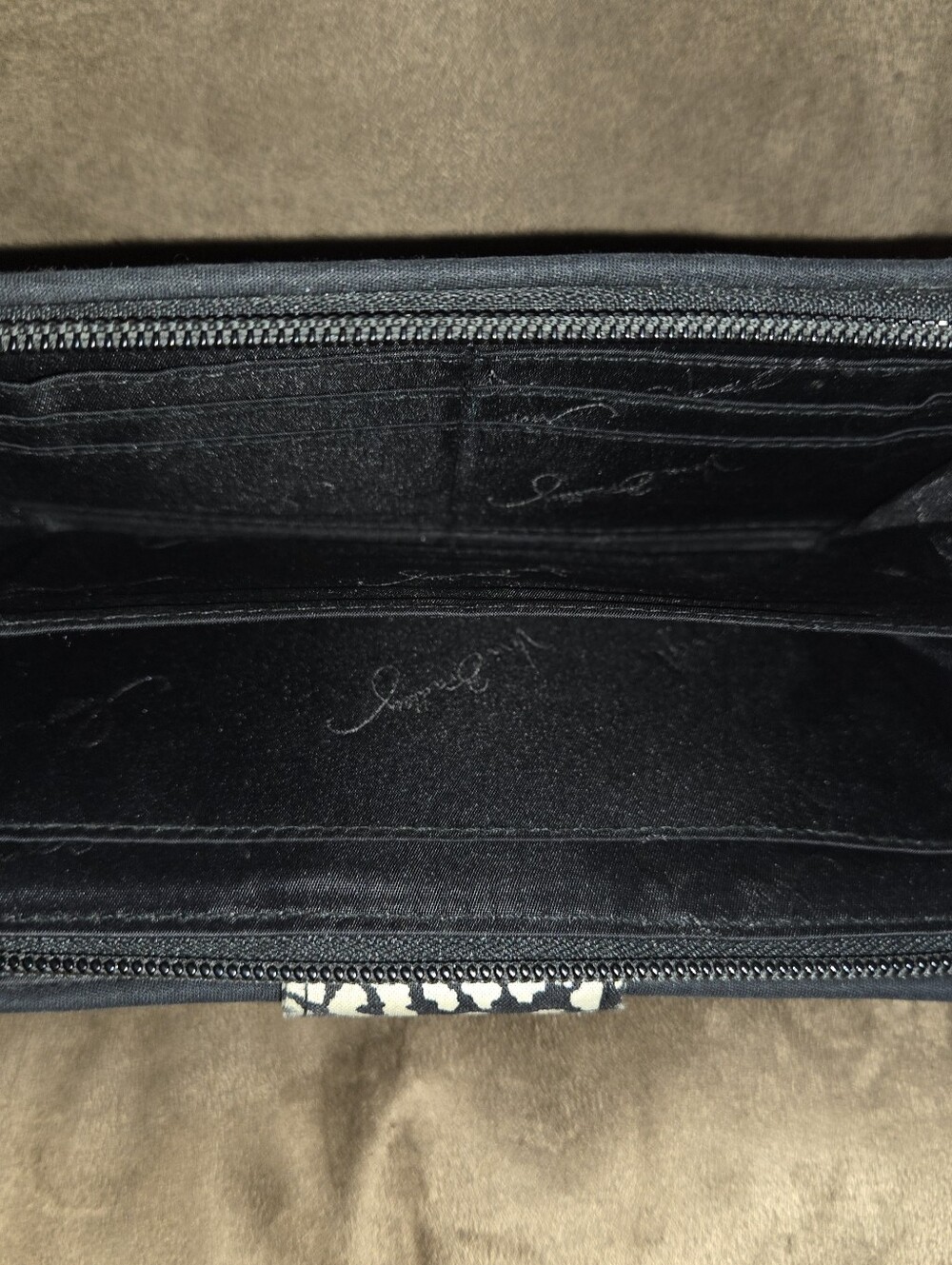 Vera Bradley Black & White Leopard-Print Turn-Lock Wallet - Picture 7 of 7